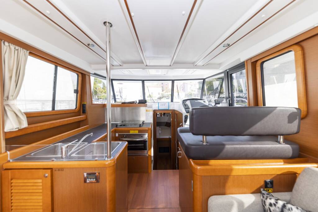 Motorboot Swift Trawler 34 Blue Sky