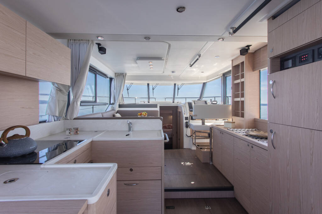 Motor yacht Swift Trawler 41 Felicita