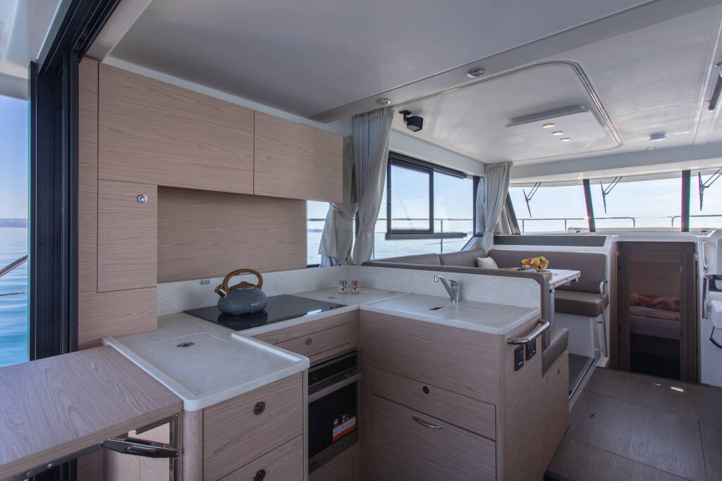 Motor yacht Swift Trawler 41 Felicita