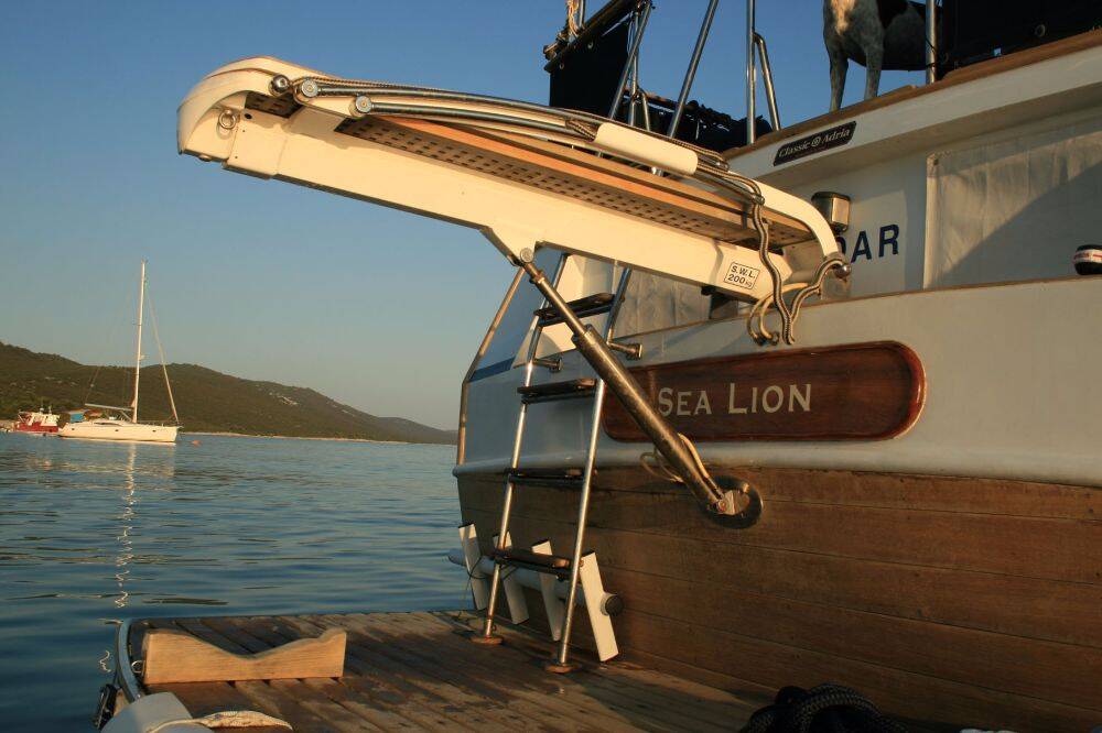 Motoryacht Trawler HAMPTON 42 Sea Lion