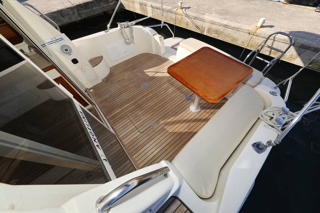 Motorboot Vektor 950 Dugi II