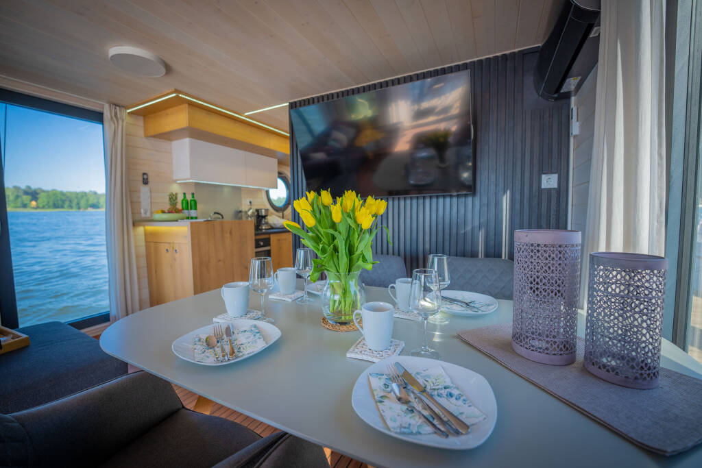 House boat Woma D13 Juno
