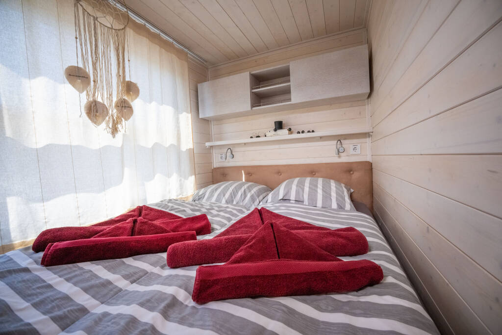 House boat Woma D13 Elements